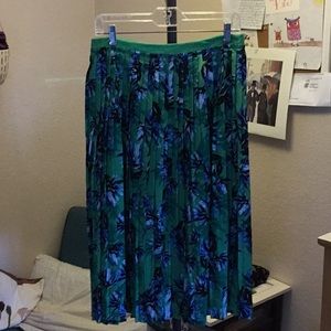 Midi skit from banana republic